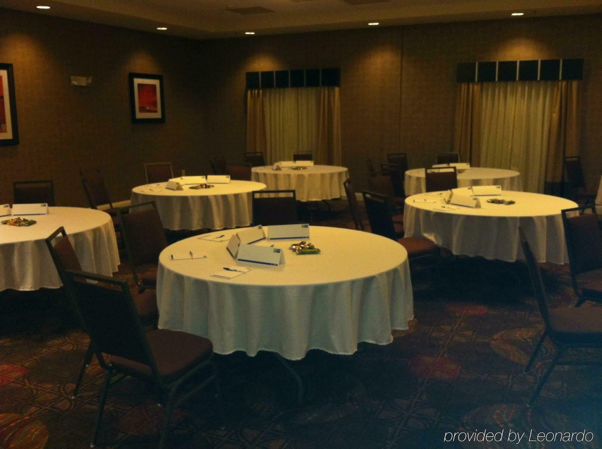 Holiday Inn Express & Suites - Smithfield/Selma By Ihg Esterno foto